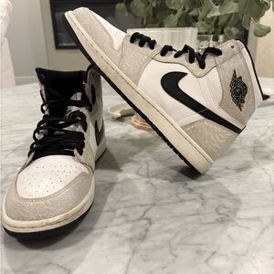 Jordan 1 retro white elephant